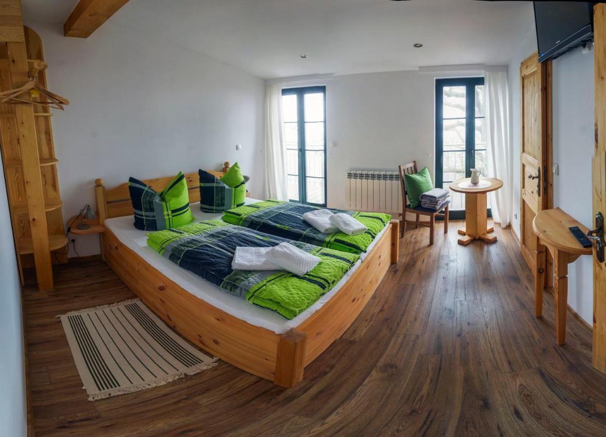 Berghaeusel Hotel Lobau Bagian luar foto